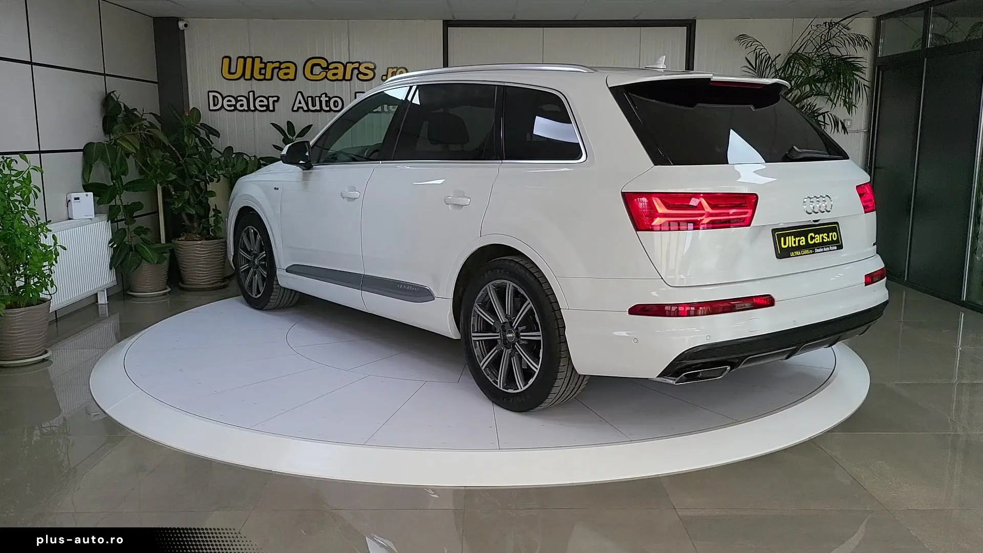 Audi Q7 3.0TDI   S-Line