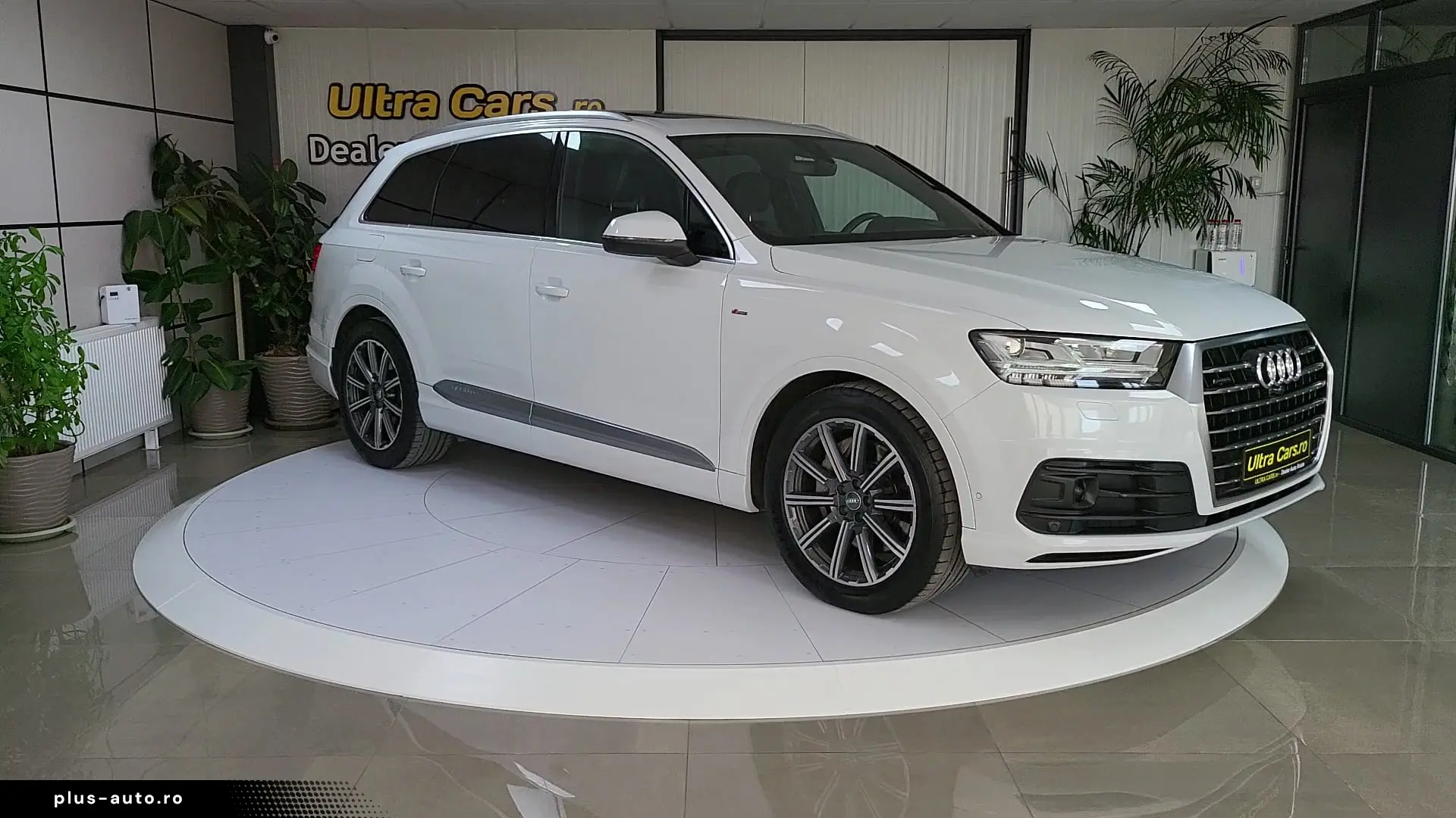 Audi Q7 3.0TDI   S-Line