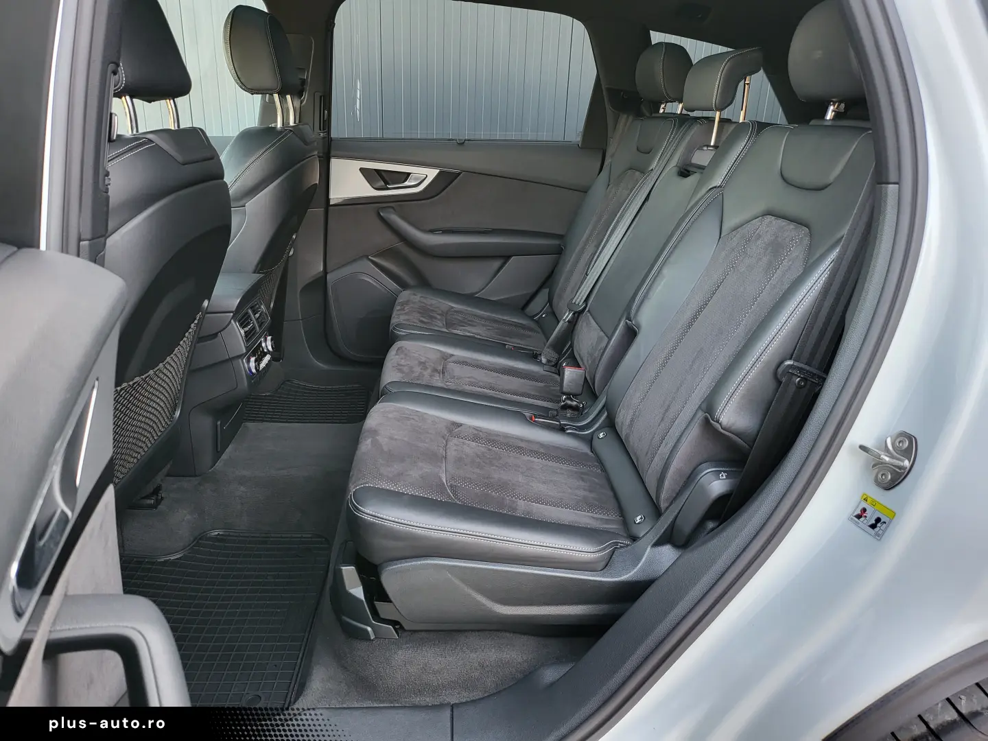 Audi Q7 3.0TDI   S-Line