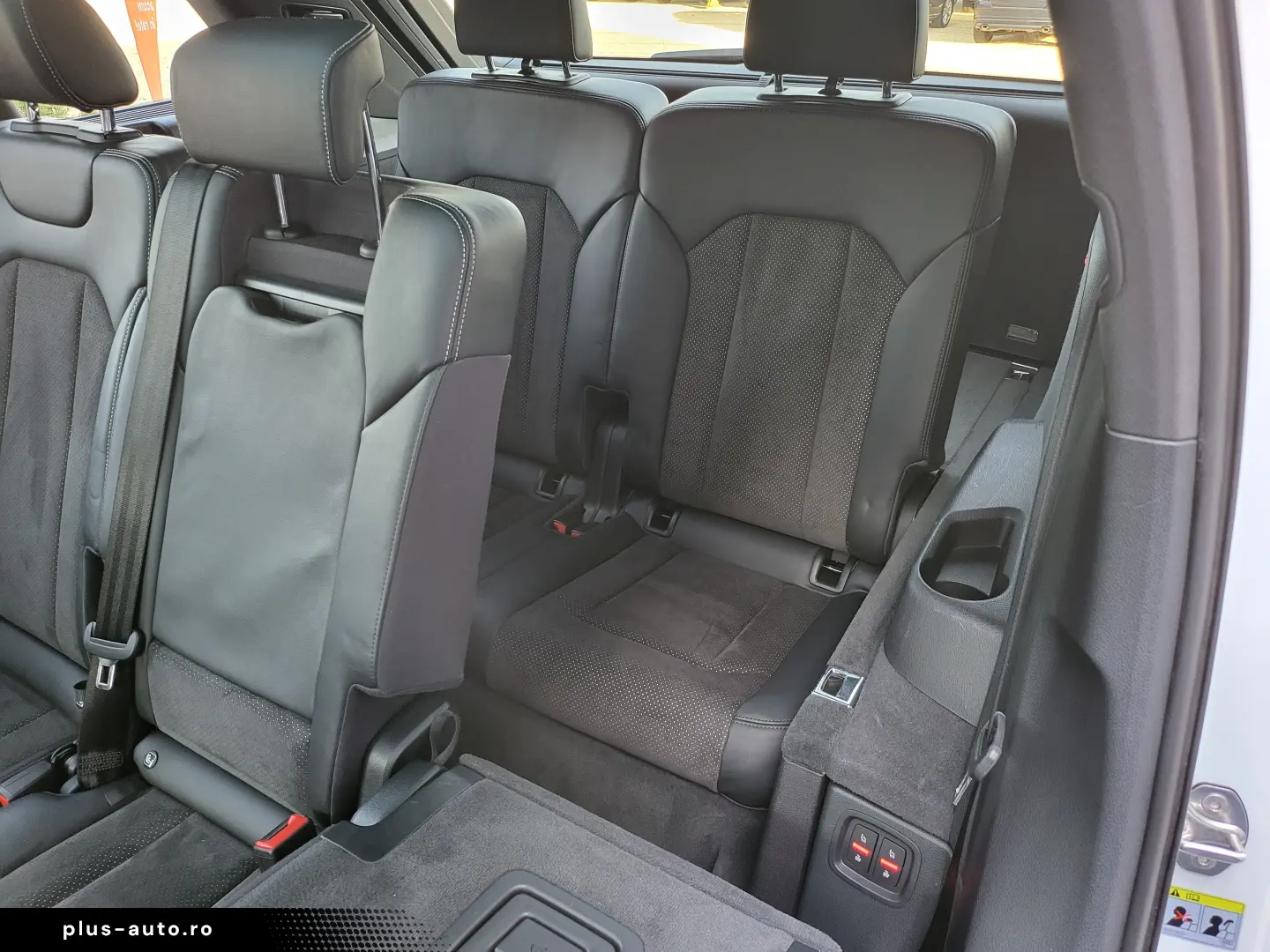 Audi Q7 3.0TDI   S-Line