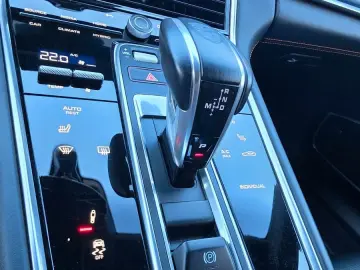 PORSCHE Panamera Turbo S E-Hybrid   Approved  Volllll