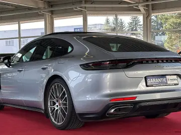 PORSCHE Panamera 4 E-Hybrid 18-Wege Chrono PANO RFK ACC