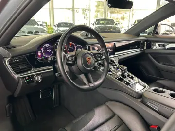 PORSCHE Panamera 4 E-Hybrid 18-Wege Chrono PANO RFK ACC