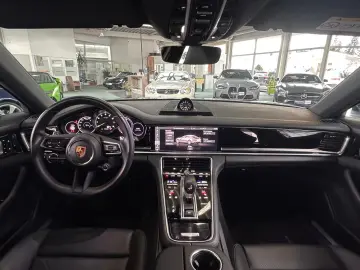 PORSCHE Panamera 4 E-Hybrid 18-Wege Chrono PANO RFK ACC