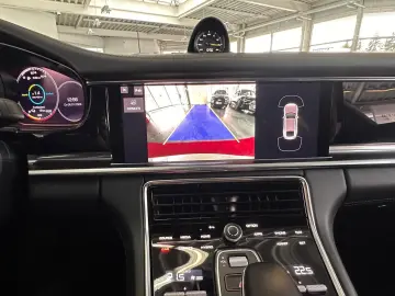 PORSCHE Panamera 4 E-Hybrid 18-Wege Chrono PANO RFK ACC
