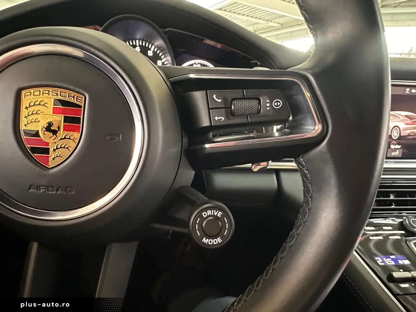 PORSCHE Panamera 4 E-Hybrid 18-Wege Chrono PANO RFK ACC