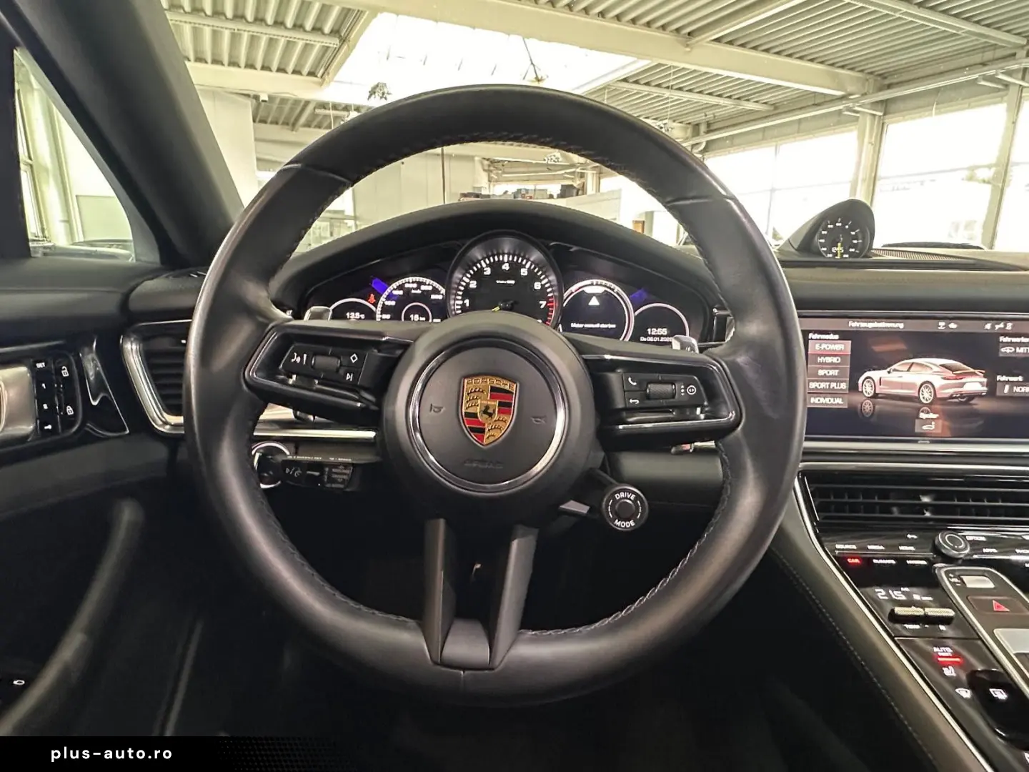 PORSCHE Panamera 4 E-Hybrid 18-Wege Chrono PANO RFK ACC