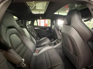 PORSCHE Panamera 4 E-Hybrid 18-Wege Chrono PANO RFK ACC