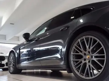 PORSCHE Panamera 4 Pano ACC KAM 1-Hand Luft