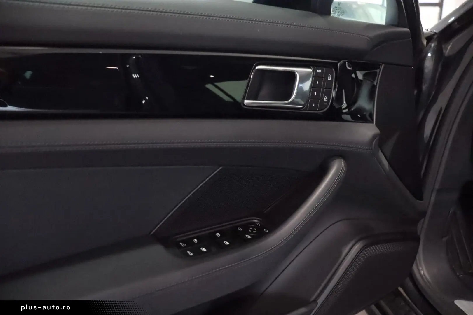 PORSCHE Panamera 4 Pano ACC KAM 1-Hand Luft