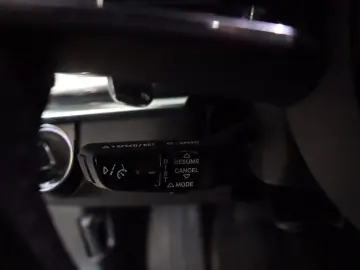 PORSCHE Panamera 4 Pano ACC KAM 1-Hand Luft