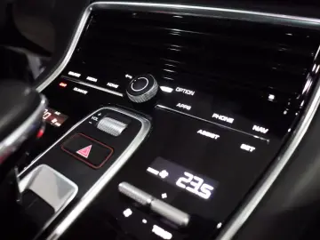 PORSCHE Panamera 4 Pano ACC KAM 1-Hand Luft