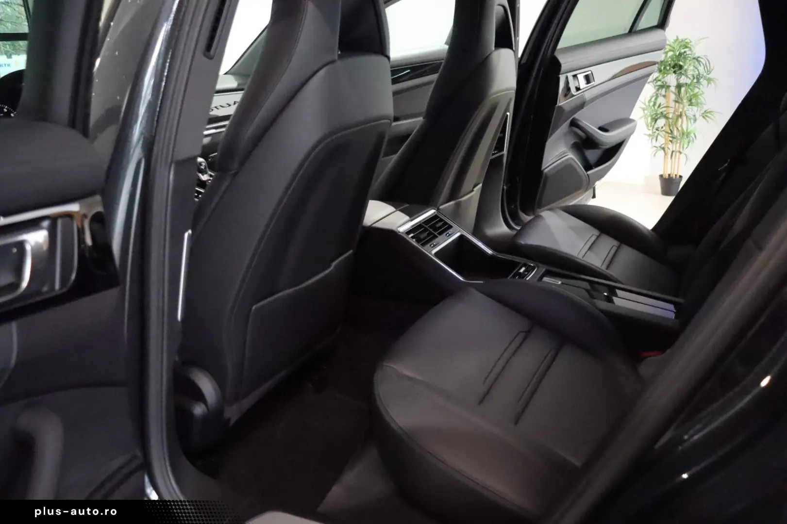 PORSCHE Panamera 4 Pano ACC KAM 1-Hand Luft