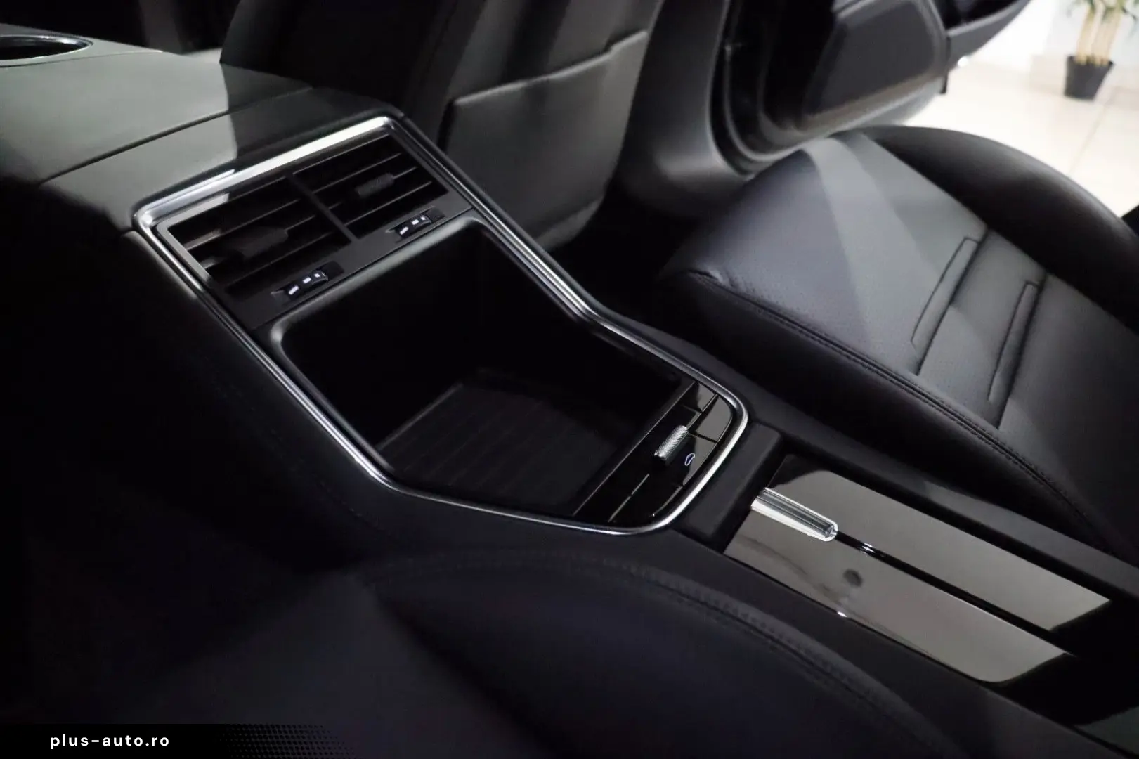 PORSCHE Panamera 4 Pano ACC KAM 1-Hand Luft