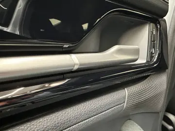 PORSCHE Panamera GTS  SPORT-DESIGN-PAKET 1. HAND