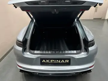 PORSCHE Panamera GTS  SPORT-DESIGN-PAKET 1. HAND