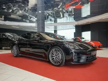 PORSCHE Panamera 4 Bose SportChrono Massage InnoDrive