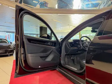 PORSCHE Panamera 4 Bose SportChrono Massage InnoDrive