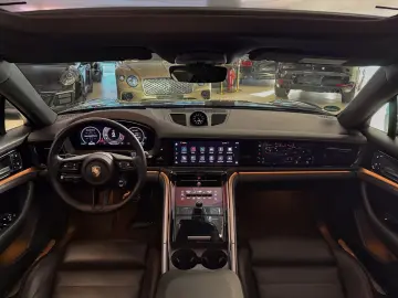 PORSCHE Panamera 4 Bose SportChrono Massage InnoDrive
