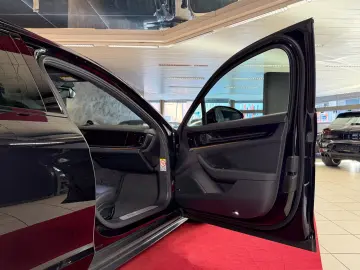 PORSCHE Panamera 4 Bose SportChrono Massage InnoDrive