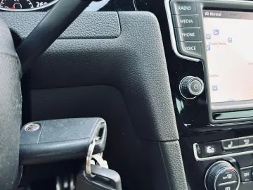 Volkswagen Golf 7   Fab.09.2014  2.0 DIESEL 150 Cp