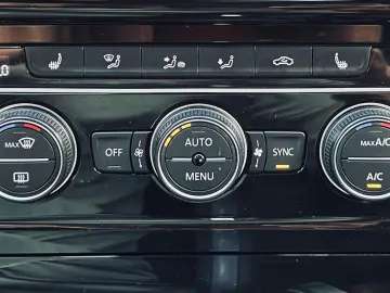 Volkswagen Golf 7   Fab.09.2014  2.0 DIESEL 150 Cp