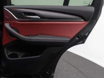 BMW X3 xD20d M Sport HiFi Kamera DAB Leder 19Zoll