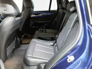 BMW X3 xDrive20d Aut. M-SPORT AHK LED KAM