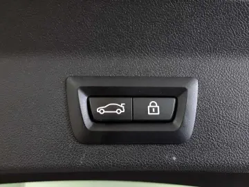 BMW X3 xDrive20d Aut. M-SPORT AHK LED KAM