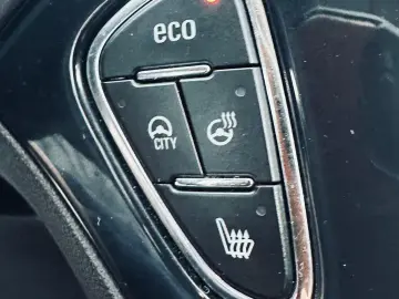 Opel Corsa   Fab. 05.2015  Euro 6  1.0 BENZINA 90 CP