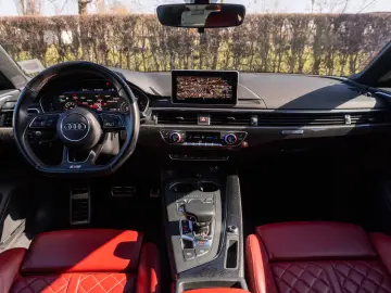 Audi S5 3.0 TFSI Quatrro S-tronic