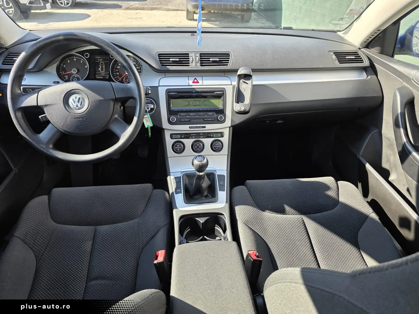 VOLKSWAGEN PASSAT B6 Benzina