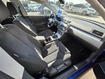 VOLKSWAGEN PASSAT B6 Benzina