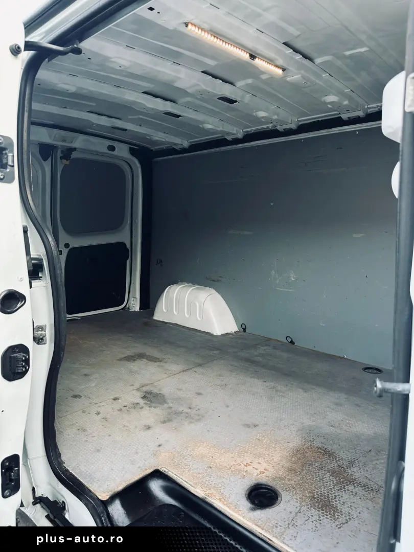 Renault Trafic   Fab 10-2016  Euro 5  1.6 DIESEL 120 CP