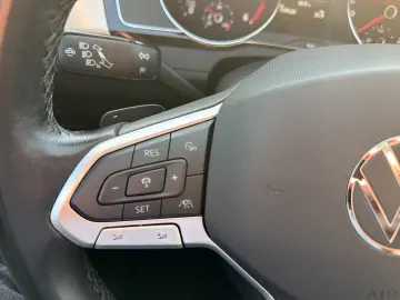 VW Passat Variant Highline 2.0 TDI DSG