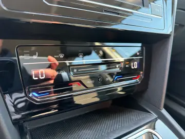 VW Passat Variant Highline 2.0 TDI DSG