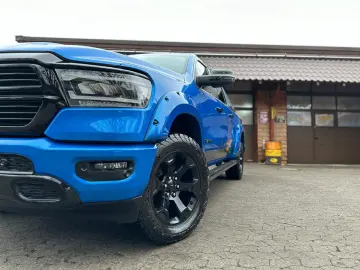 DODGE 5.7 V8 LPG LIFT BÜGEL OFFROAD AHK NAVI GARANTIE