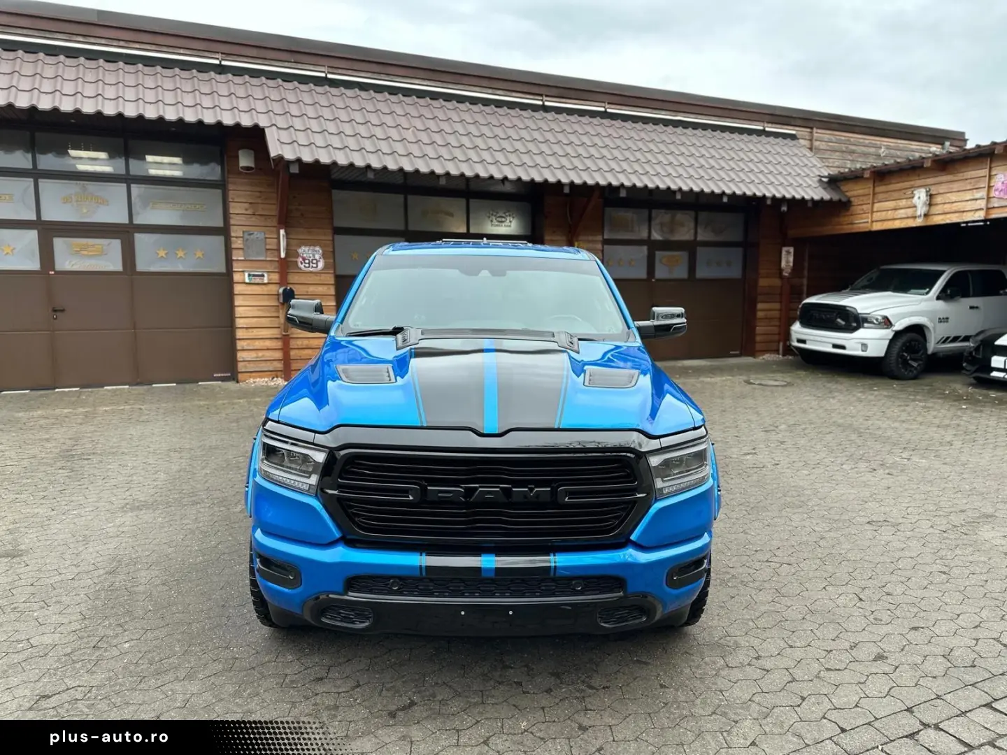 DODGE 5.7 V8 LPG LIFT BÜGEL OFFROAD AHK NAVI GARANTIE