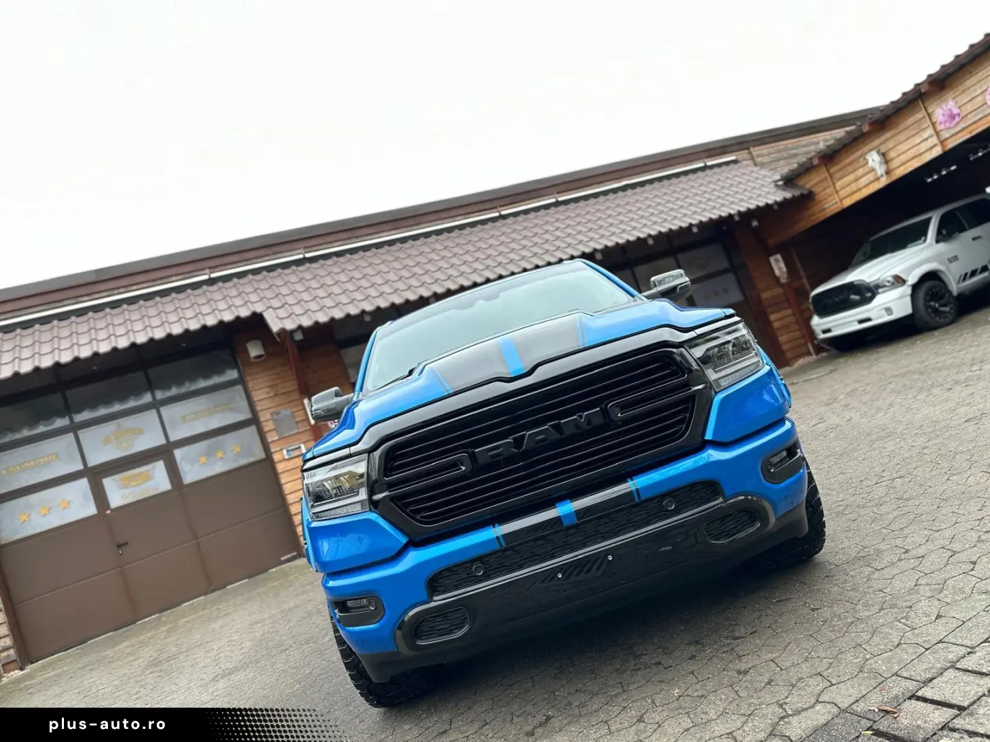 DODGE 5.7 V8 LPG LIFT BÜGEL OFFROAD AHK NAVI GARANTIE