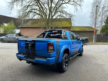 DODGE 5.7 V8 LPG LIFT BÜGEL OFFROAD AHK NAVI GARANTIE