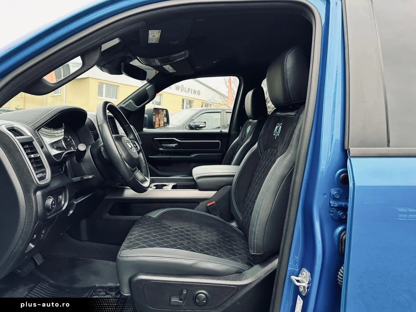 DODGE 5.7 V8 LPG LIFT BÜGEL OFFROAD AHK NAVI GARANTIE