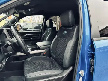 DODGE 5.7 V8 LPG LIFT BÜGEL OFFROAD AHK NAVI GARANTIE