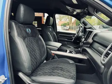 DODGE 5.7 V8 LPG LIFT BÜGEL OFFROAD AHK NAVI GARANTIE