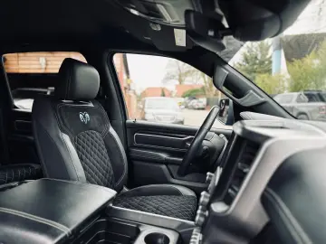 DODGE 5.7 V8 LPG LIFT BÜGEL OFFROAD AHK NAVI GARANTIE