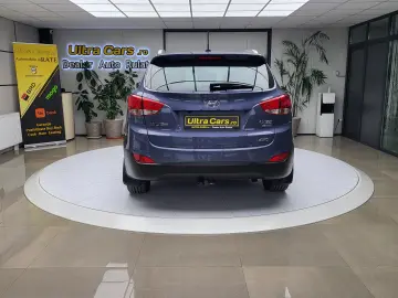 Hyundai ix35 2.0CRDi   AWD