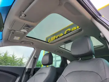 Hyundai ix35 2.0CRDi   AWD