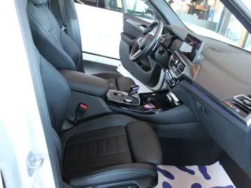 BMW X3 xDrive 20 i M Sportpaket