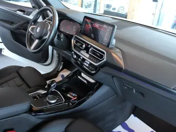 BMW X3 xDrive 20 i M Sportpaket