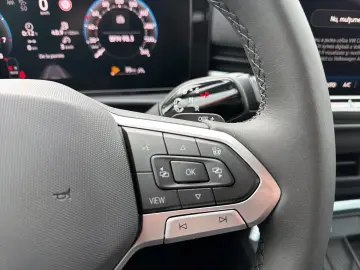 VW Noul T-Roc Life 1.5 eTSI DSG