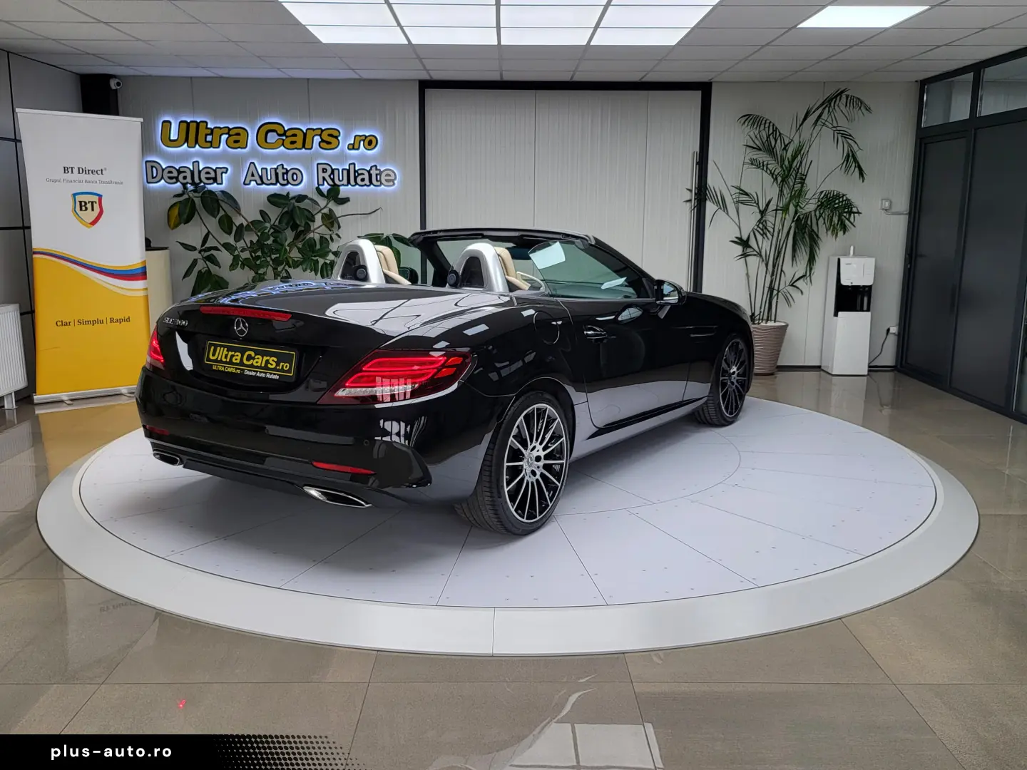 Mercedes-Benz SLC 300 AMG